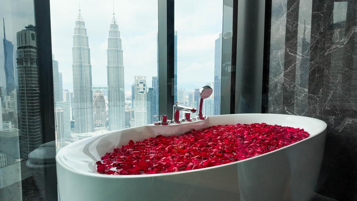 Premium Two-Bedroom Apartment with KLCC View