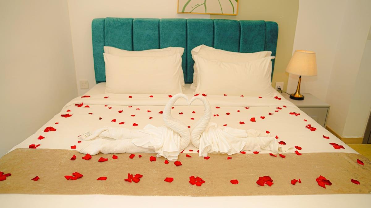 Deluxe One Bedroom Apartment