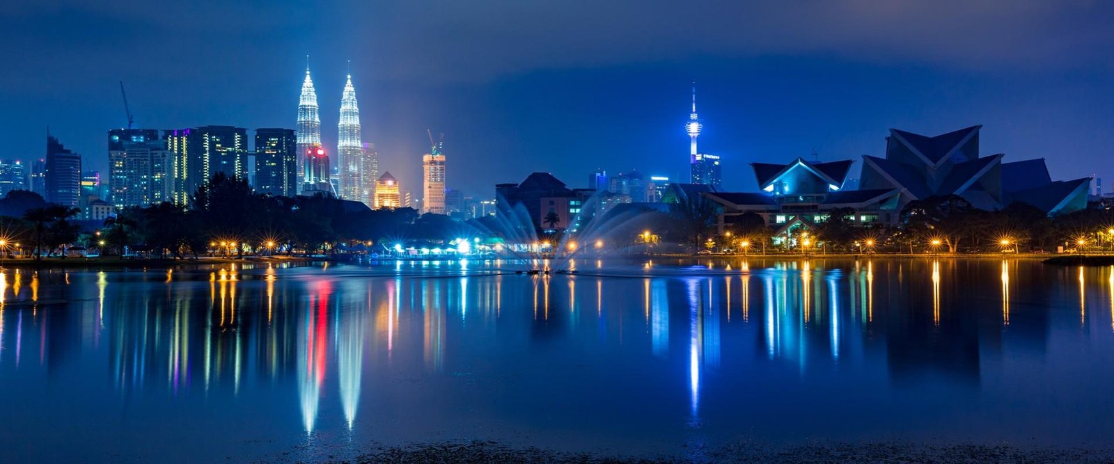 kuala-lumpur-skyline-at-night-as-seen-from-titiwan-2026-01-05-05-41-12-utc